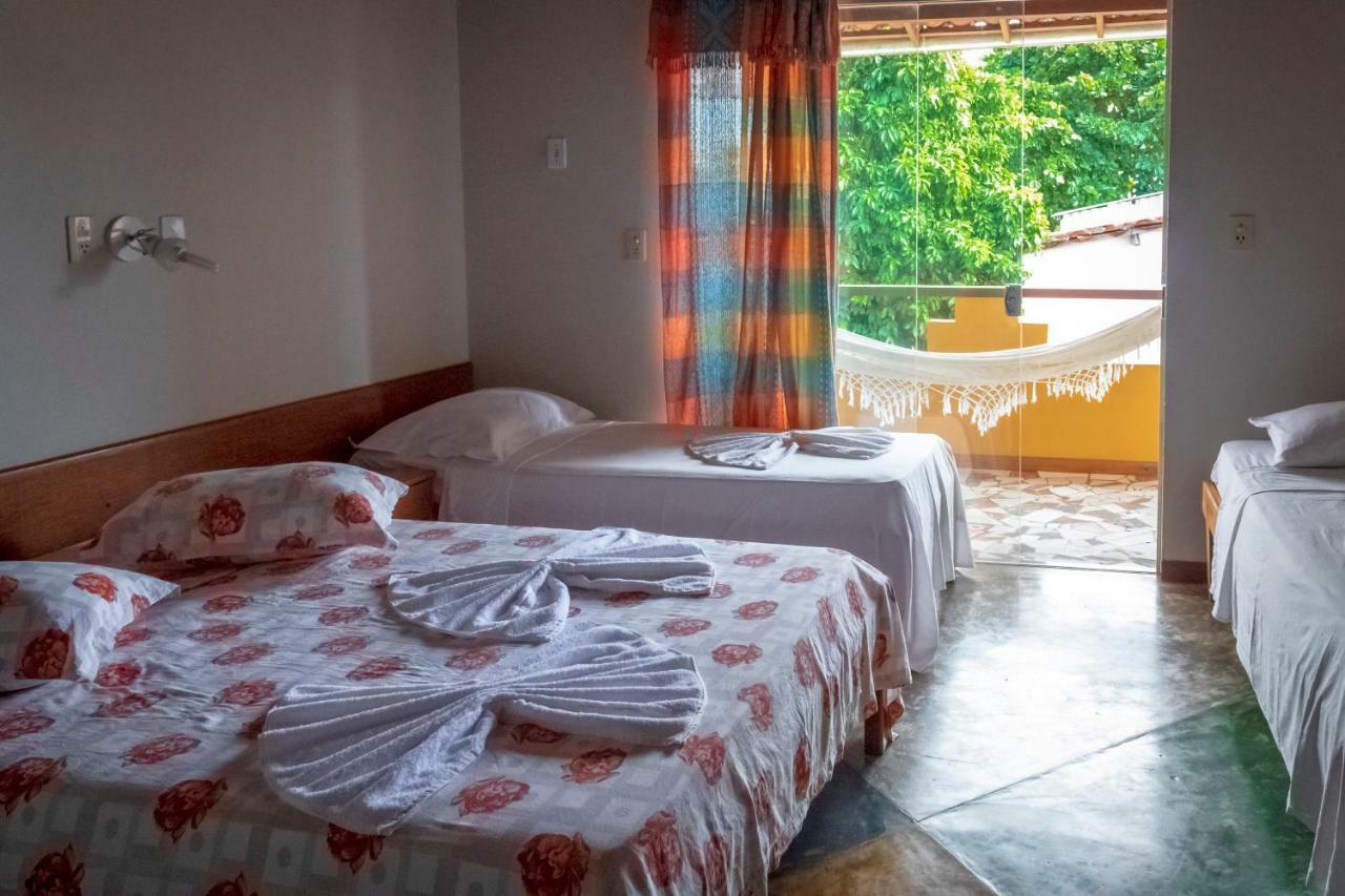 O Pharol Hostel E Pousada 伊塔卡雷 外观 照片